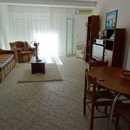Club Topaz Apartments Neptun Dış mekan fotoğraf