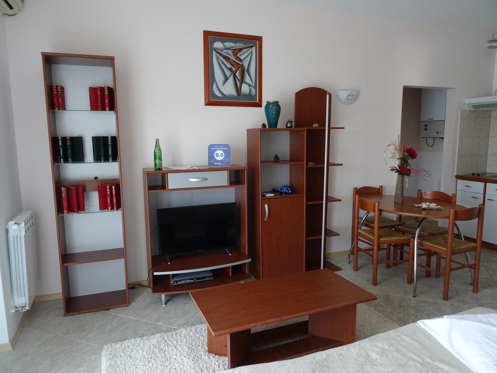 Club Topaz Apartments Neptun Dış mekan fotoğraf